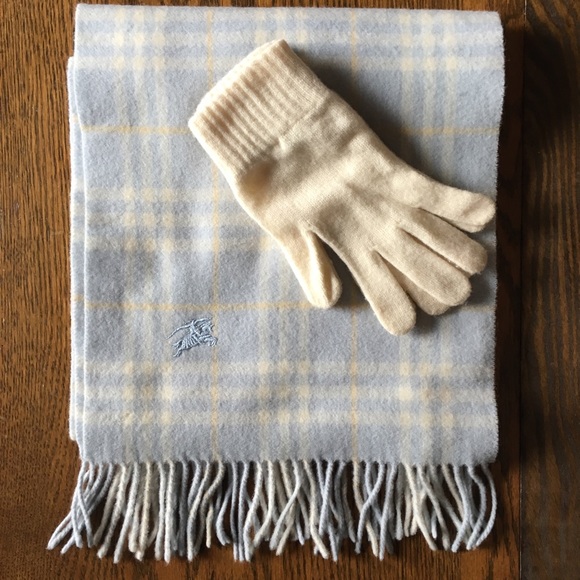 burberry scarf and gloves